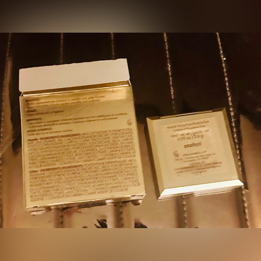 STILA Vivid & Vibrant Eyeshadow Duo Compact in Shimmering Amethyst, BNIB - Picture 5 of 6